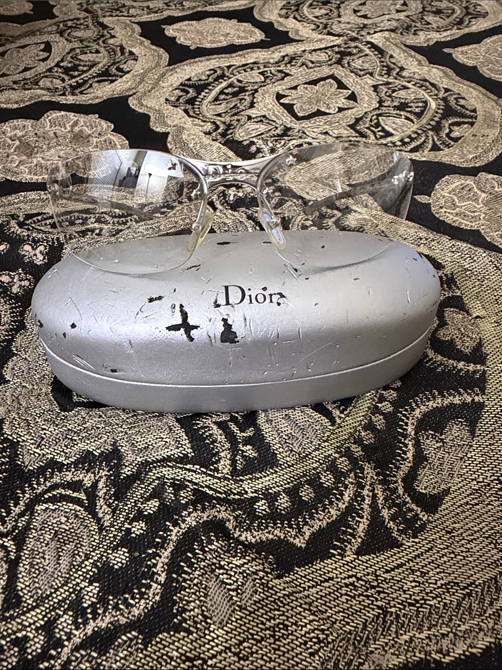 Authentic Dior Rimless Sunglasses in Clear and Silver - Picture 9 of 10